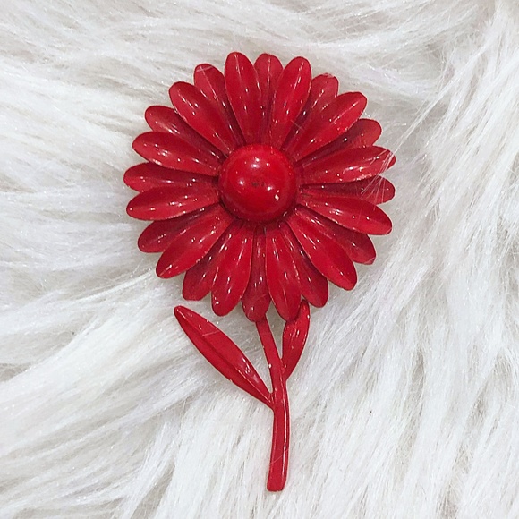 Vintage Jewelry - Vintage Cherry Red Enamel Floral Sunflower Brooch
